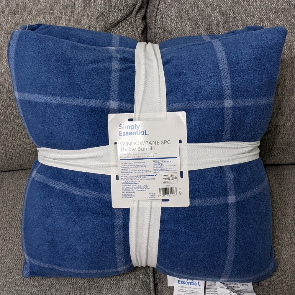 NAVY BLUE 3 PIECE  WINDOWPANE  PLAID THROW  BLANKET AND THROW PILLOW BUNDLE
